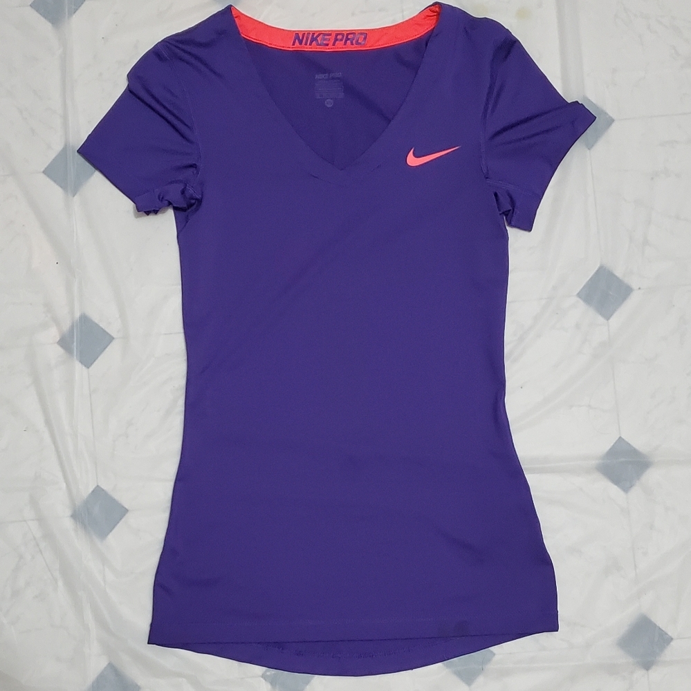 Nike Pro purple atletic shirt🟪🟣💜